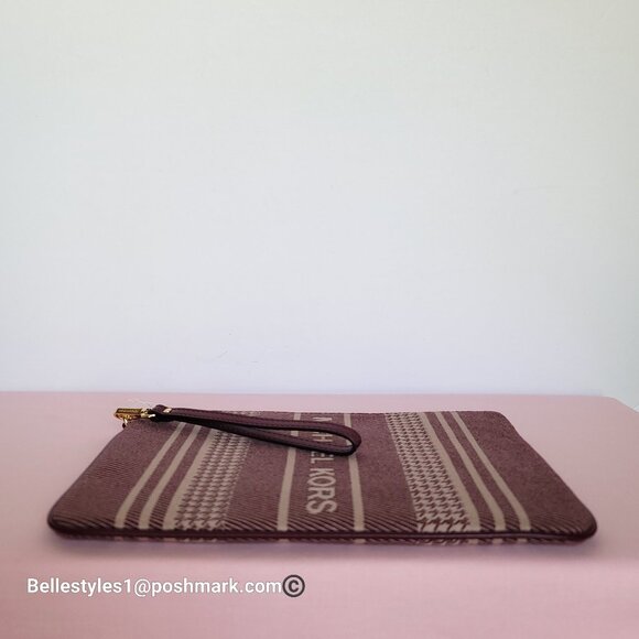 MICHAEL KORS Jet Set Signature Jacquard Large Zip Pouch Wristlet- Dark Berry ⭐ - Picture 10 of 16